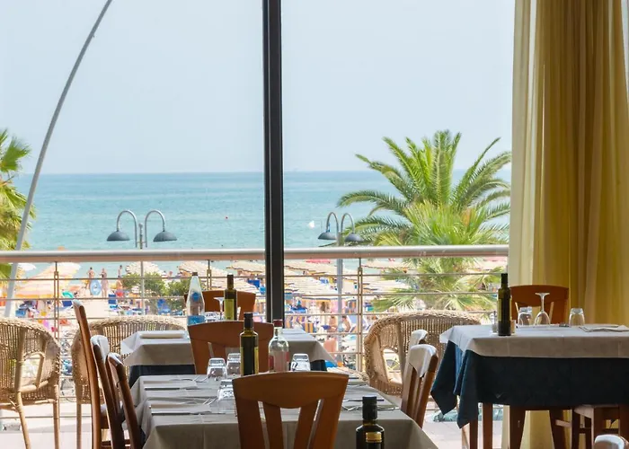 Hotel La Sirenetta 3*